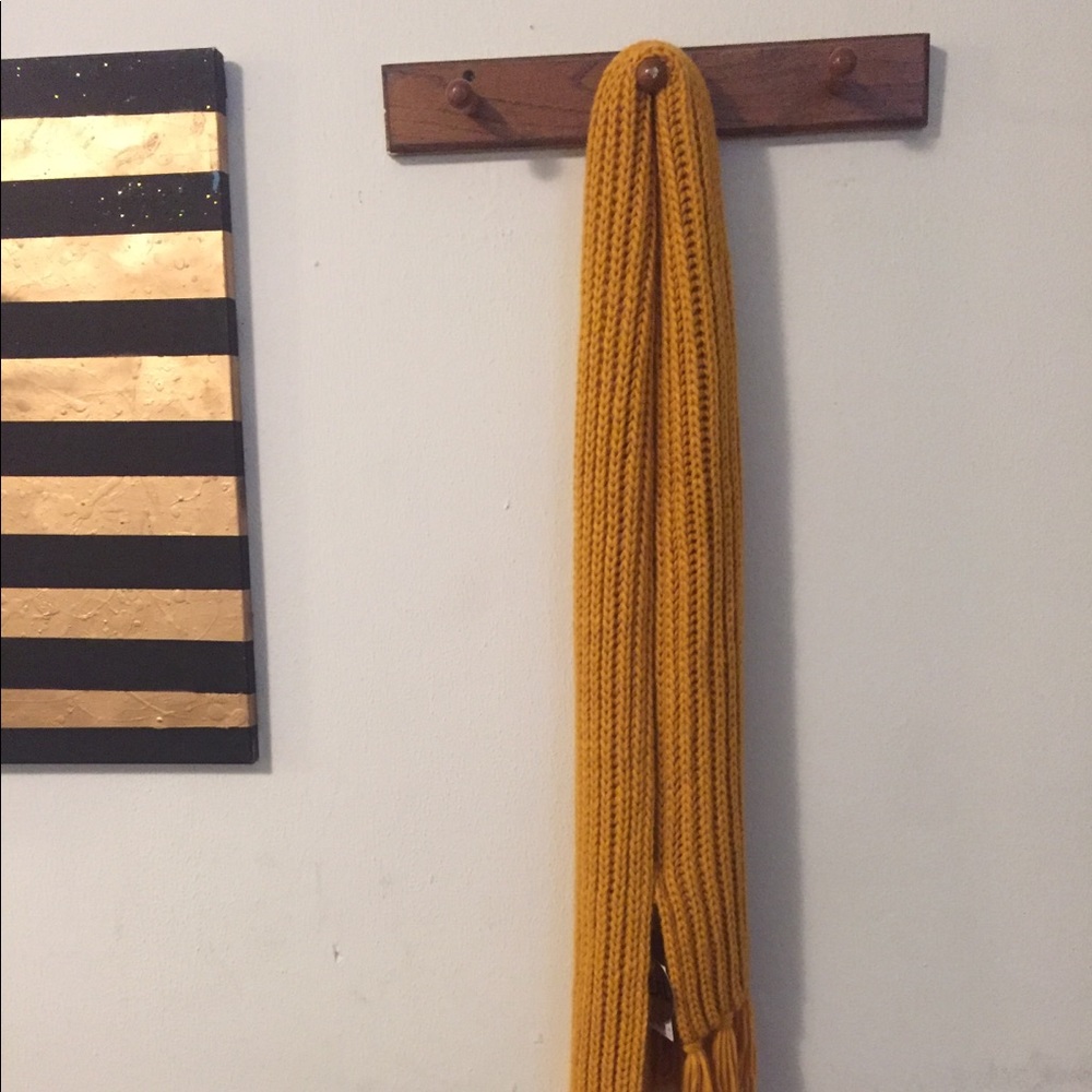 Forever 21 scarf